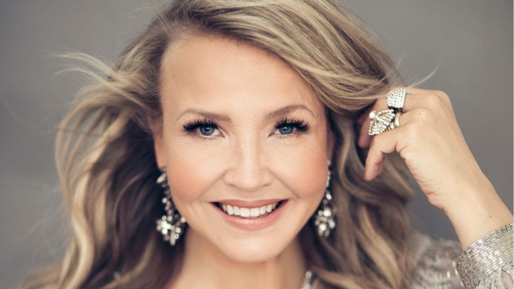 Marita taavitsainen otti tuikun murheeseen  muna räjähti | tanssiin Fi