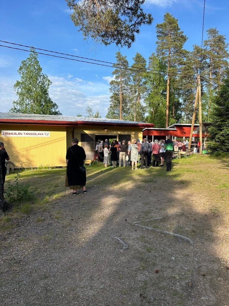 jänhiälä Jänhiälän lavalle järjestetään tukitanssit 620 euron keikkariita paisui 19 000 euron oikeuskuluiksi | tanssiin Fi