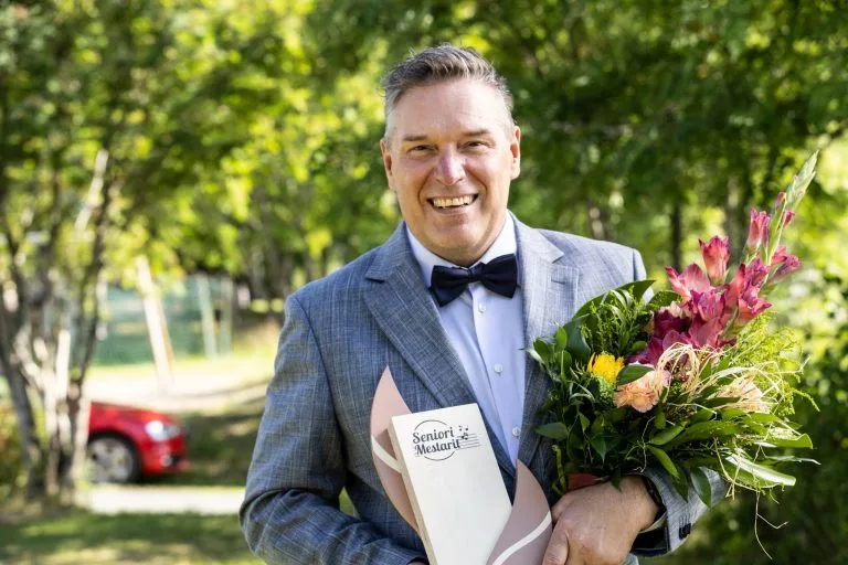 markku ketola seniorimestari 2026 Markku ketola kruunattiin seniorimestariksi vuosi sitten tytär joutui puukotuksen uhriksi | tanssiin Fi