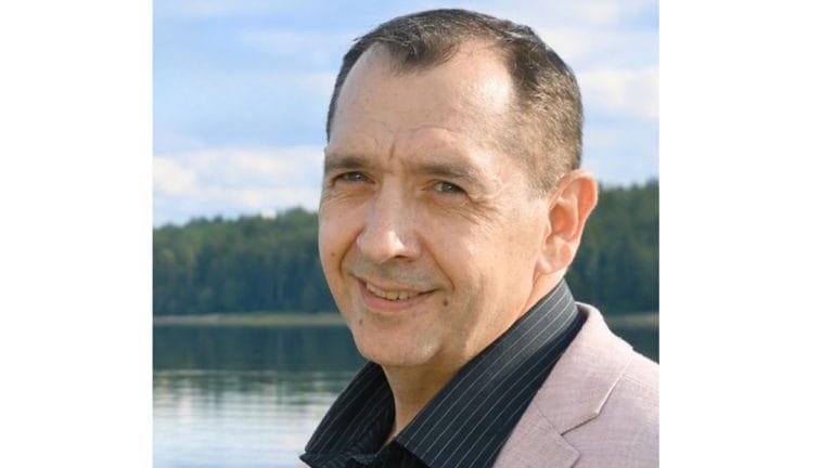 Kimmo Toivola Tangoseniori kimmo toivolalla puhaltavat uudet tuulet uusi orkesteri ja lisää tanssimusiikkia | tanssiin Fi