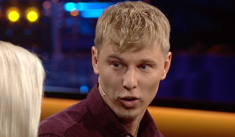 Tällainen oli komiat aleksin elämän biisi  haitari mukana | tanssiin Fi