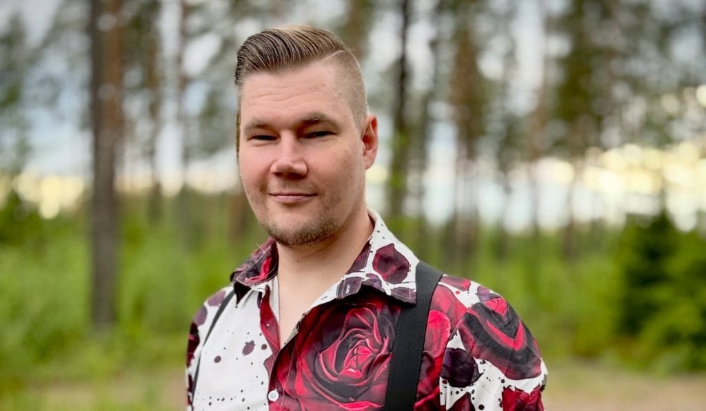 Tangokuningas harri hautaniemi nukahti rattiin  sähköauto pelasti | tanssiin Fi