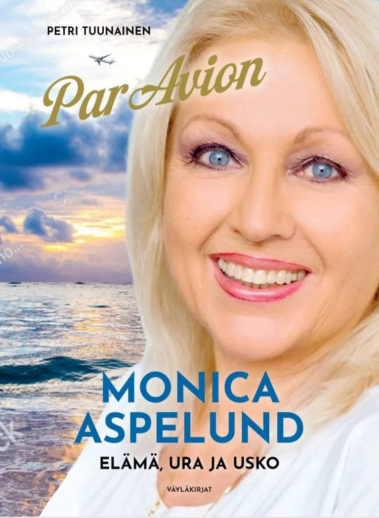 Monica kirjan kansi Muistatko Monica aspelund jäi kaappaajan vangiksi lentokoneeseen teki heti vapauduttuaan yllättävän ratkaisun | tanssiin Fi